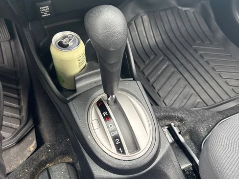 Used 2010 Honda Fit image 11