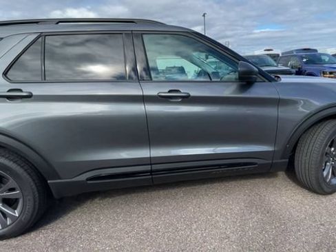 New 2026 Ford Explorer Active w/ Active Comfort Package AWD/4WD image 9