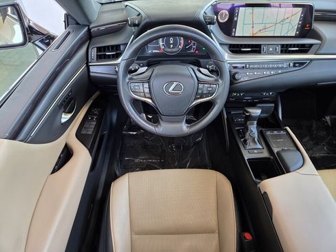 Used 2019 Lexus ES 350 w/ Premium Package FWD image 16