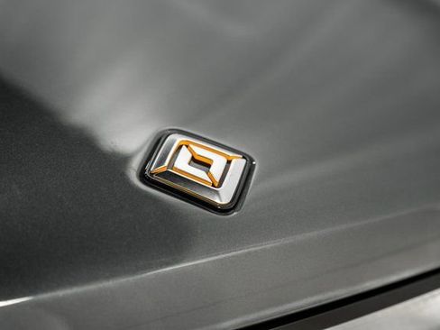 Used 2022 Rivian R1T Adventure image 7