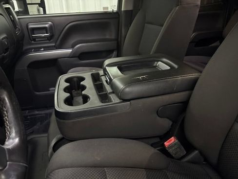Used 2018 Chevrolet Silverado 1500 LT w/ True North Edition AWD/4WD image 17