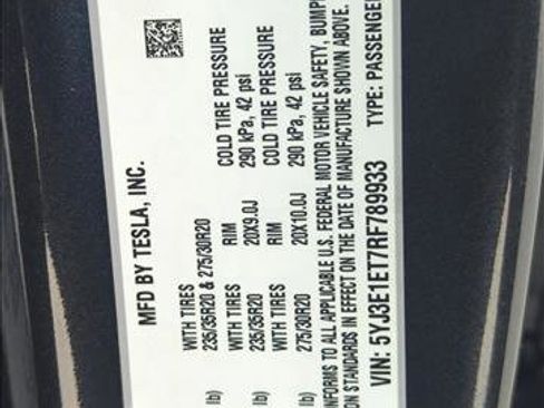 Used 2024 Tesla Model 3 Performance image 27