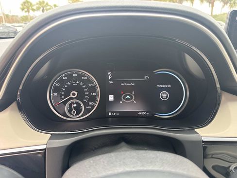 Used 2023 Genesis GV70 2.5T w/ Select Package image 29