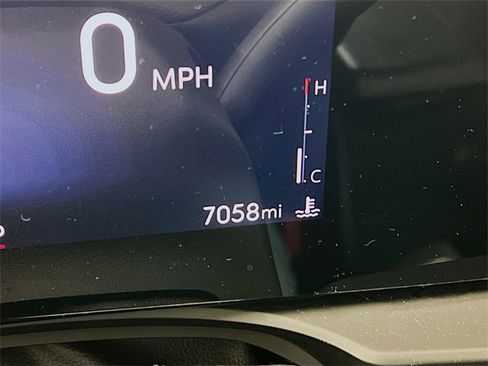 Used 2025 Buick Envista Avenir image 15