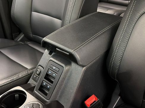 Used 2025 Ford Bronco Big Bend image 37