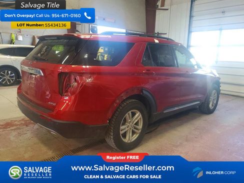 Used 2021 Ford Explorer XLT w/ Equipment Group 202A AWD/4WD image 4