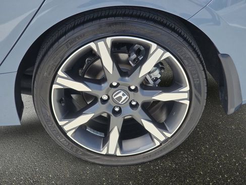 Used 2025 Honda Civic Sport Touring image 29