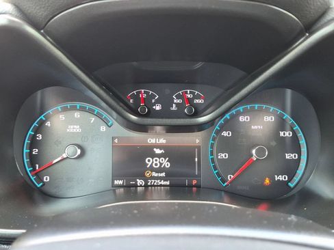 Used 2022 Chevrolet Colorado Z71 AWD/4WD image 18