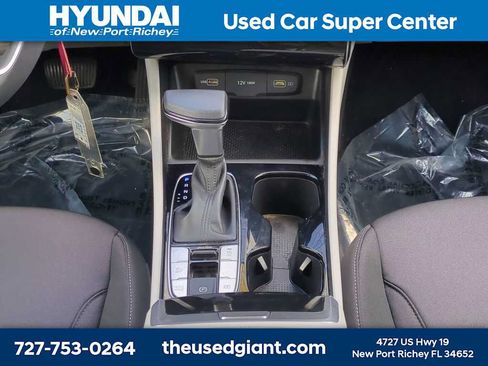 Certified 2022 Hyundai Tucson SE FWD image 19