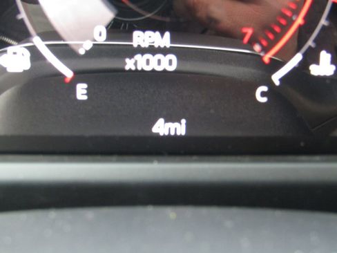New 2026 GMC Acadia Elevation AWD/4WD image 32
