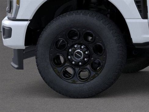 New 2026 Ford F350 XLT w/ XLT Premium Package AWD/4WD image 48