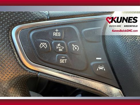 Used 2024 Chevrolet Malibu LT FWD image 17