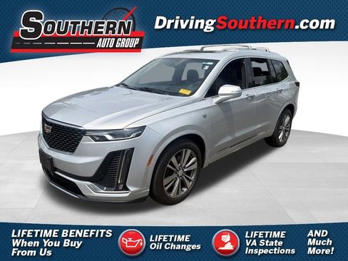 Used 2020 Cadillac XT6 Premium Luxury FWD image 1