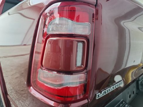 Used 2020 RAM 1500 Laramie w/ Sport Appearance Package AWD/4WD image 30