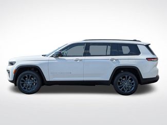 New 2026 Jeep Grand Cherokee L Limited AWD/4WD video 3