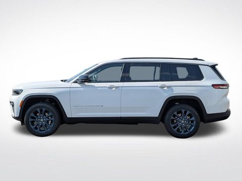 New 2026 Jeep Grand Cherokee L Limited AWD/4WD image 3