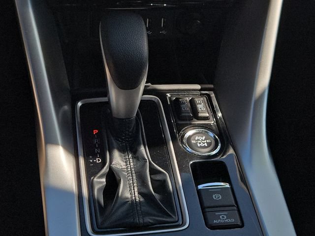 Used 2025 Mitsubishi Eclipse Cross AWD image 23
