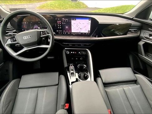 New 2025 Audi Q5 Premium Plus image 5