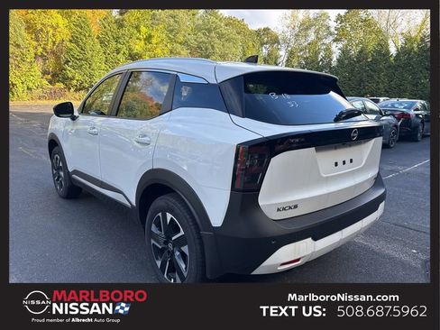New 2026 Nissan Kicks SV w/ Cold Weather Package image 5