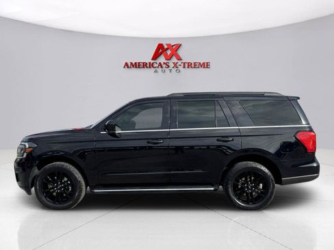 Used 2023 Ford Expedition XLT AWD/4WD image 2