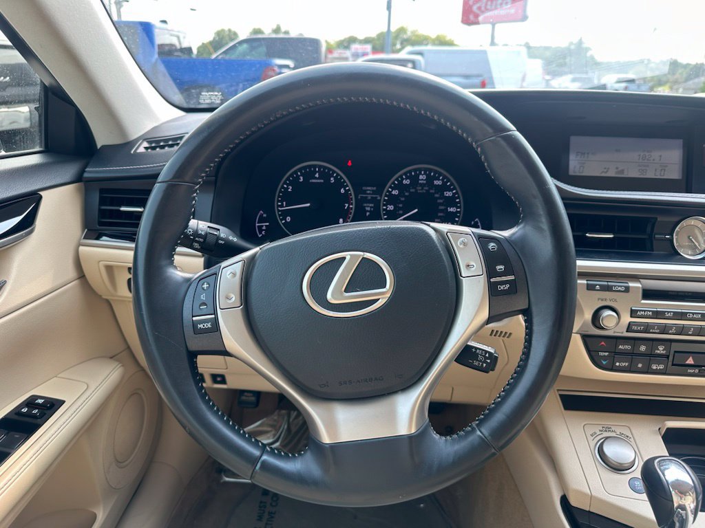 Used 2014 Lexus ES 350 FWD image 22