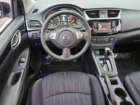 Used 2016 Nissan Sentra SV image 14