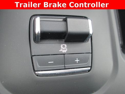 Used 2025 GMC Sierra 2500 AT4X image 20