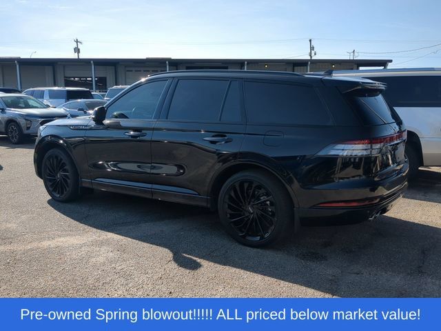 Used 2024 Lincoln Aviator Reserve w/ Equipment Group 201A RWD image 2