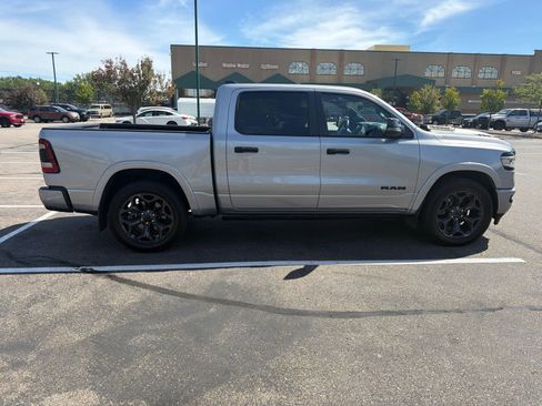 Used 2024 RAM 1500 Limited AWD/4WD image 3