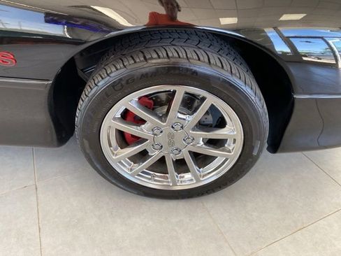 Used 2002 Chevrolet Camaro Z28 w/ SS Performance/Appearance Pkg RWD image 14