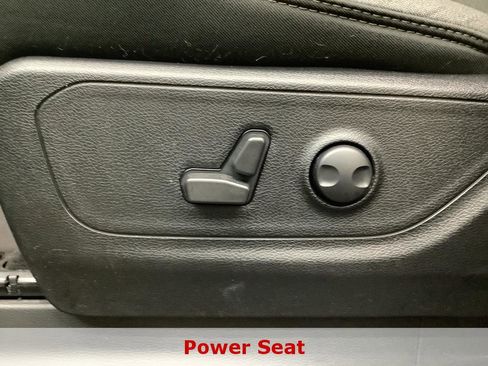 Used 2022 RAM 1500 Big Horn image 15