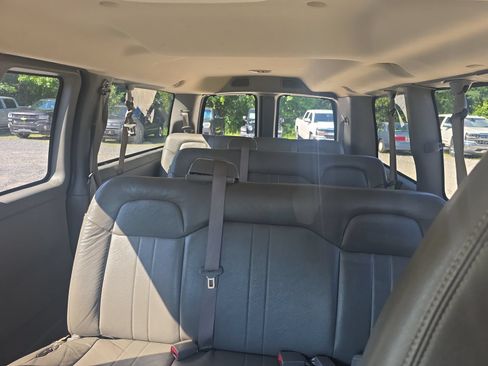 Used 2013 Chevrolet Express 2500 LS RWD image 23