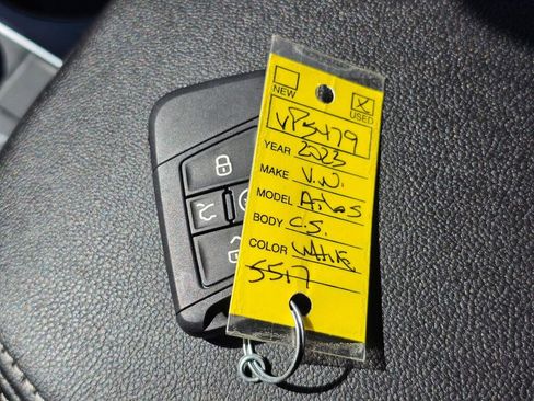 Certified 2023 Volkswagen Atlas Cross Sport SEL image 31