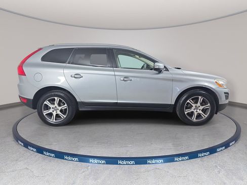 Used 2013 Volvo XC60 T6 AWD/4WD image 5
