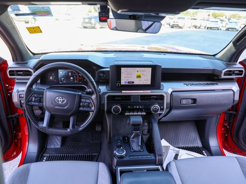 Certified 2026 Toyota Tacoma SR5 AWD/4WD image 37
