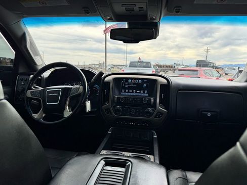 Used 2019 GMC Sierra 2500 Denali w/ Duramax Plus Package AWD/4WD image 24
