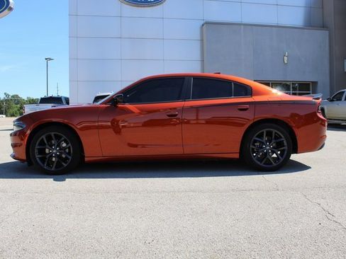 Used 2023 Dodge Charger SXT w/ Plus Group RWD image 2