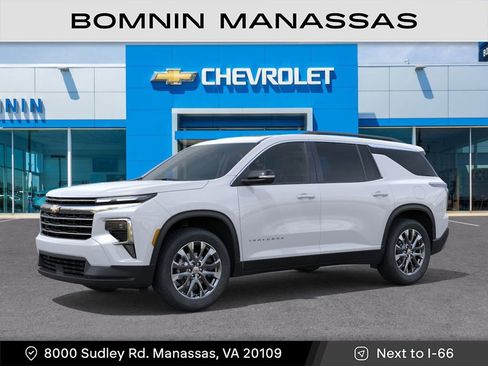 New 2026 Chevrolet Traverse LT image 3