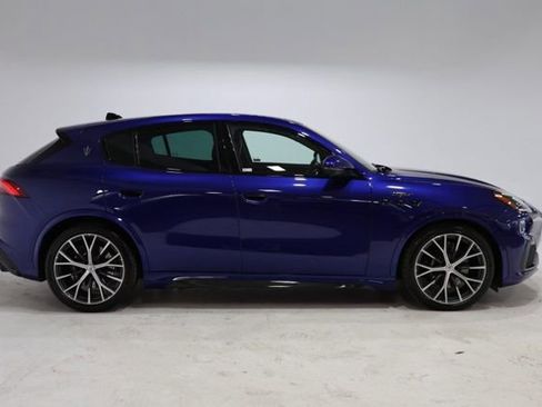 Used 2024 Maserati Grecale Trofeo AWD/4WD image 9