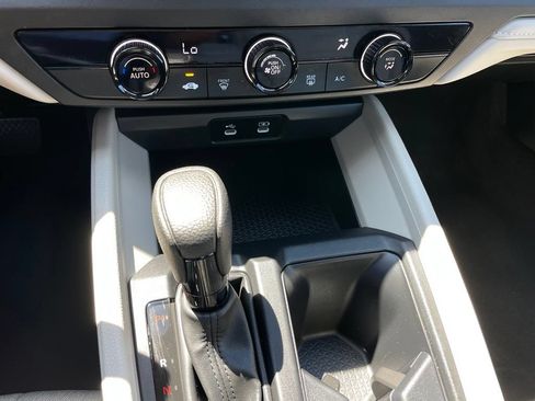 Used 2025 Honda Accord LX image 18