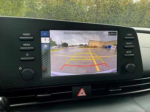 Certified 2025 Hyundai Elantra Sport image 21