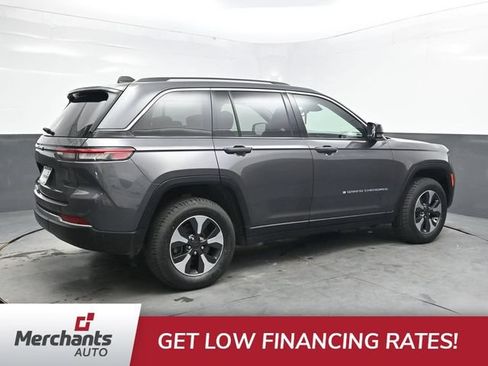 Used 2023 Jeep Grand Cherokee 4WD 4xe image 8
