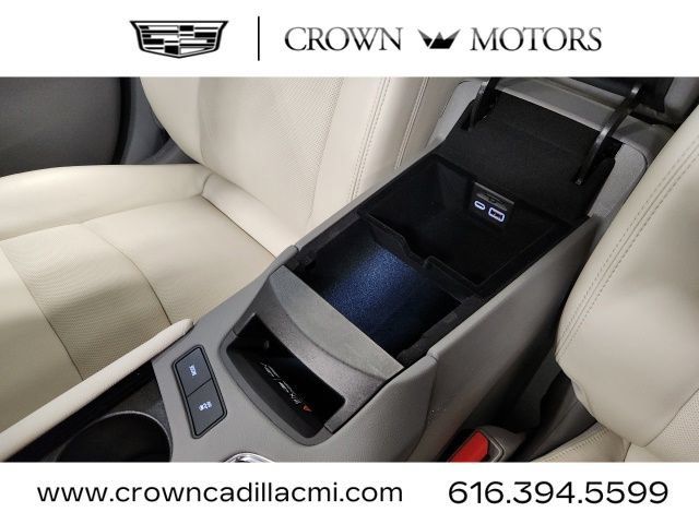 Certified 2024 Cadillac XT6 Premium Luxury w/ LPO, Floor Liner Package AWD/4WD image 18