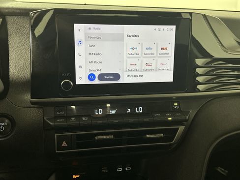 Used 2025 Toyota Camry LE image 20