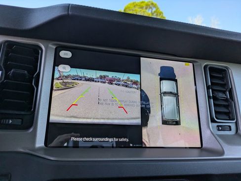 New 2025 Ford Bronco Outer Banks image 18