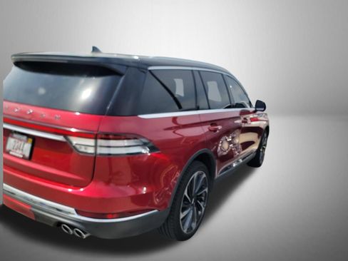 Used 2020 Lincoln Aviator Reserve w/ Equipment Group 202A AWD/4WD image 4