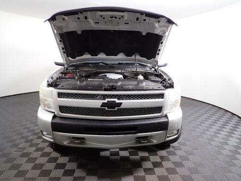 Used 2011 Chevrolet Silverado 1500 LT w/ All-Star Edition image 4