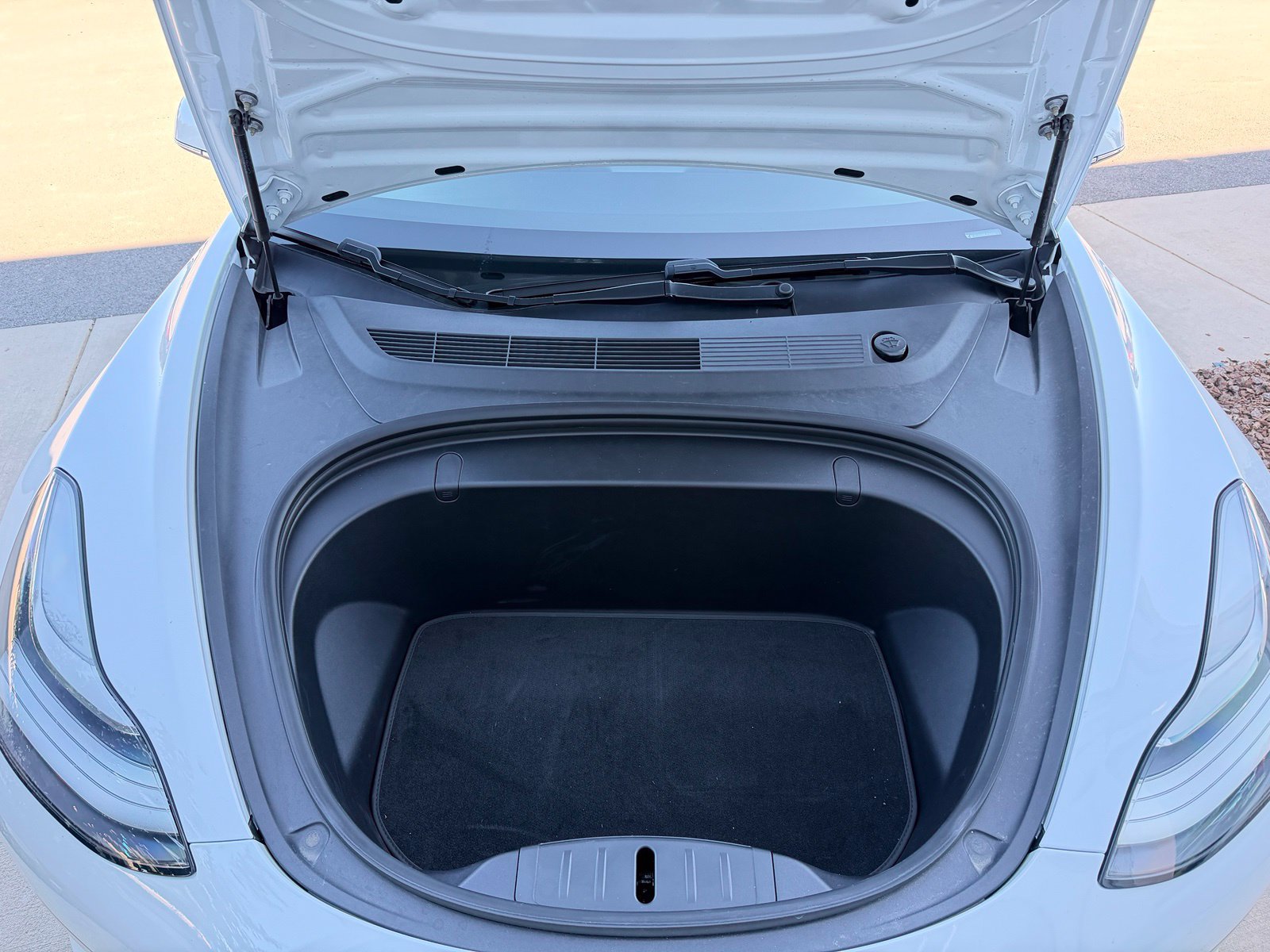 Used 2018 Tesla Model 3 Long Range AWD/4WD image 45