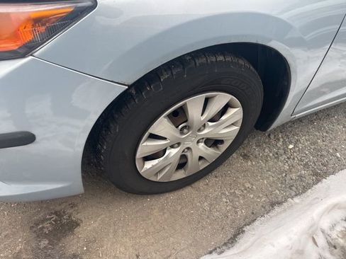 Used 2012 Honda Civic LX image 5