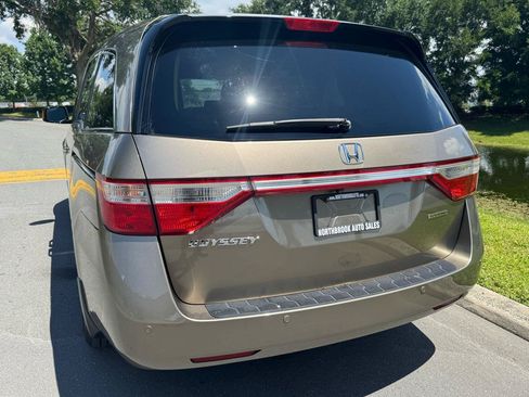 Used 2012 Honda Odyssey Touring image 17